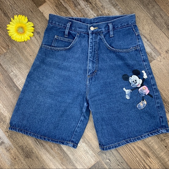 Johnny Jeans Women’s Vintage 90’s Mickey Mouse Denim Shorts Size Medium